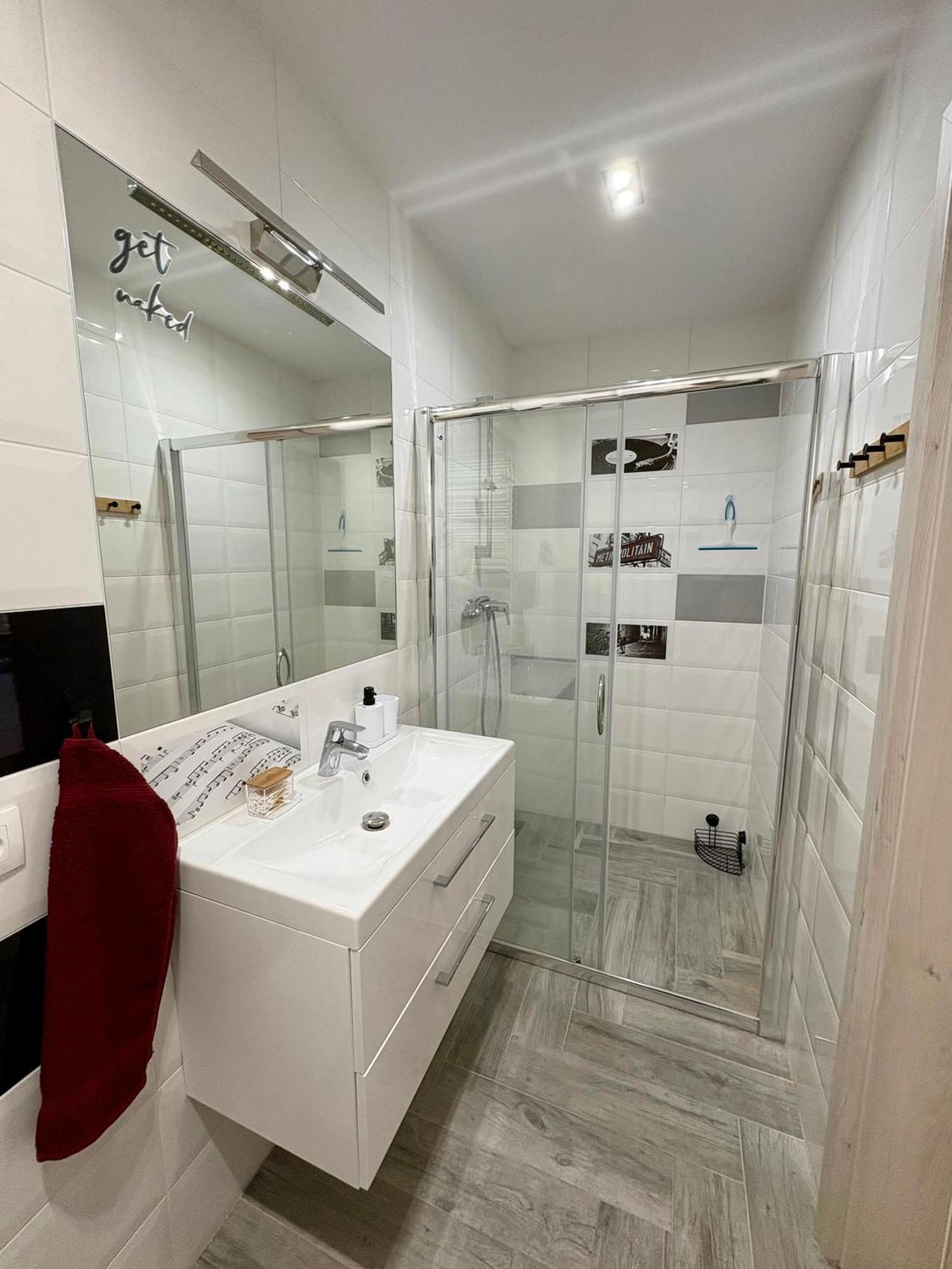 Apartament Na Fali *